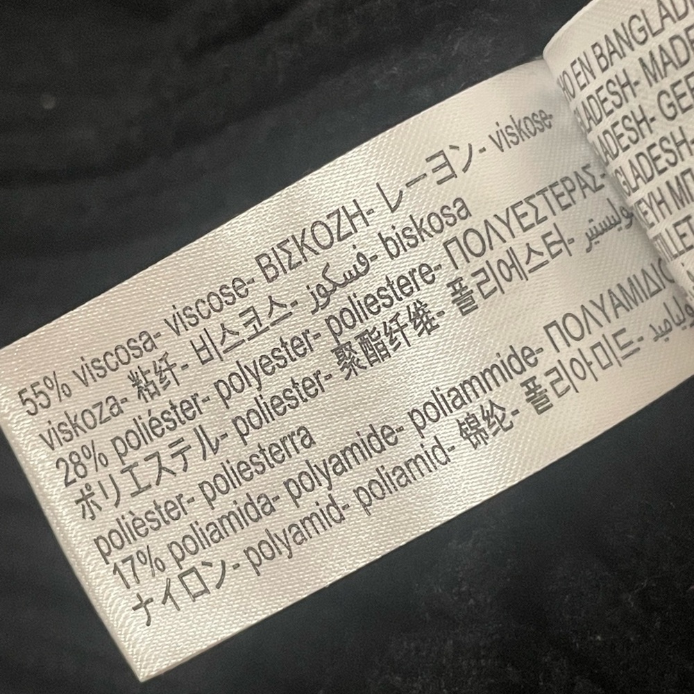 ZARA Off-Shoulder Ribbed Knit Zip Sweater - Picture 3 of 3